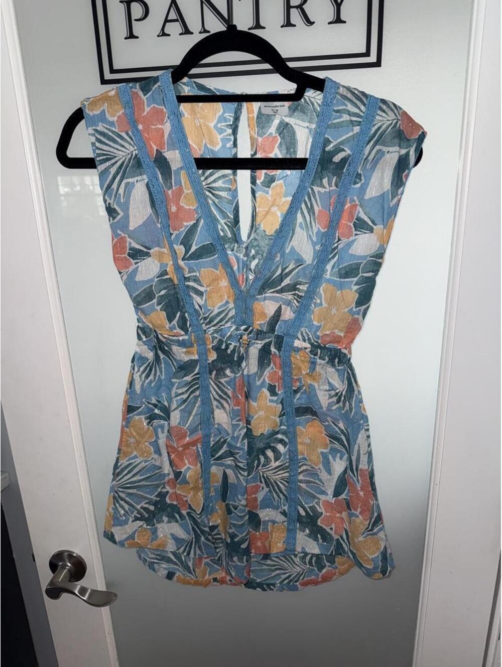 Abercrombie & Fitch Kids blue tropical floral dress